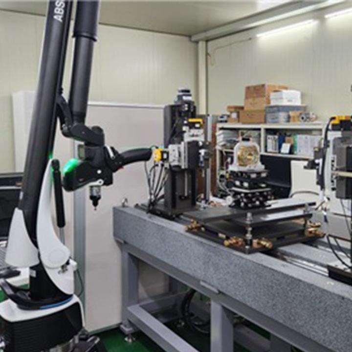 4세대 방사광 가속기용 단일 신축 와이어 방식의    전자석 자기장 측정 장치